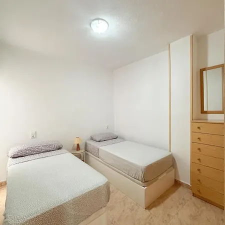 Апартаменты Two Bedroom Playa Del Cura *