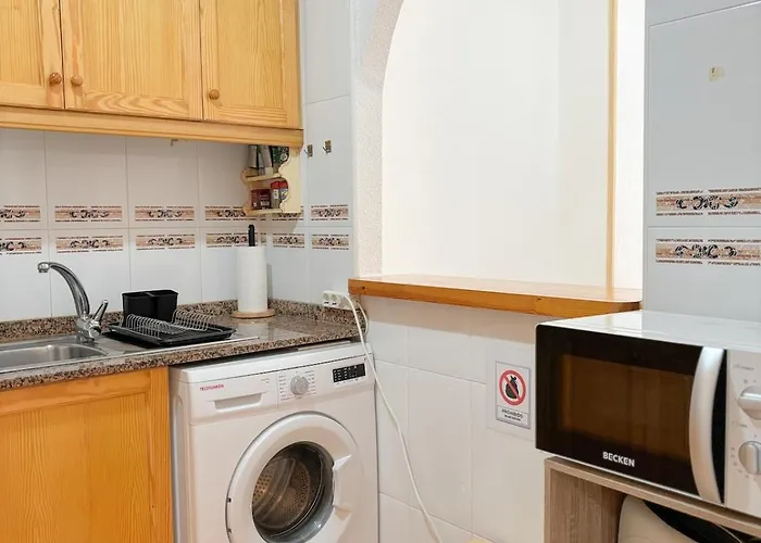 Two Bedroom Playa Del Cura * Torrevieja